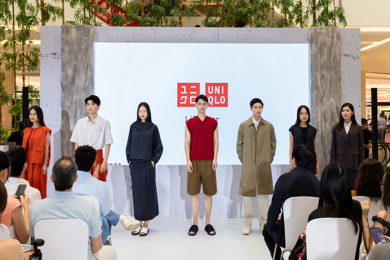 bst-uniqlo-c-xuan-he-2025-duoc-sang-tao-boi-tan-giam-doc-sang-tao-clare-waight-keller-1740138040.jpg