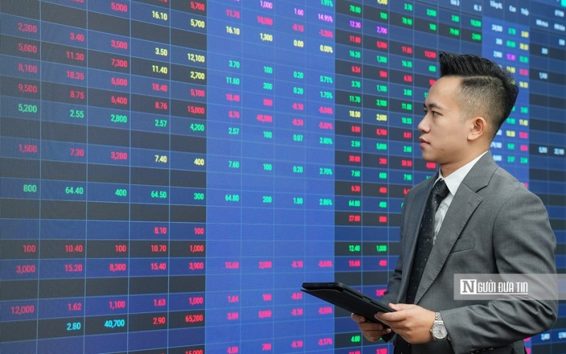 Thị trường chứng khoán châu Á dẫn sóng, VN-Index tích lũy trước ngưỡng kháng cự