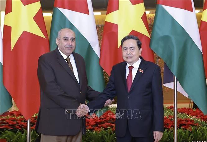 Chủ tịch Hạ viện Jordan kết thúc chuyến thăm chính thức Việt Nam