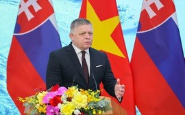 Thủ tướng Cộng hòa Slovakia Robert Fico kết thúc chuyến thăm chính thức Việt Nam