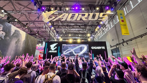 GIGABYTE thu hút game thủ tại Gamescom 2026 với AORUS INFINITY và trải nghiệm chơi game đắm chìm