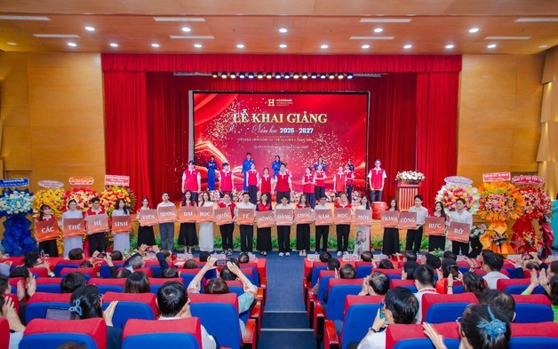 HIU khai giảng năm học 2026-2027, kết nối nhiều thế hệ sinh viên