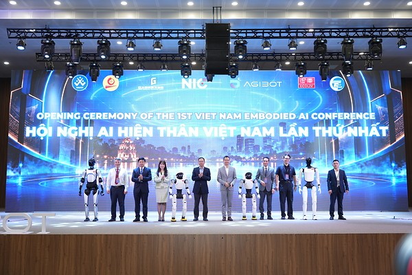 AGIBOT hợp tác với Trung tâm Đổi mới sáng tạo Quốc gia (NIC) Việt Nam thúc đẩy ngành AI hiện thân và hệ sinh thái nhân lực