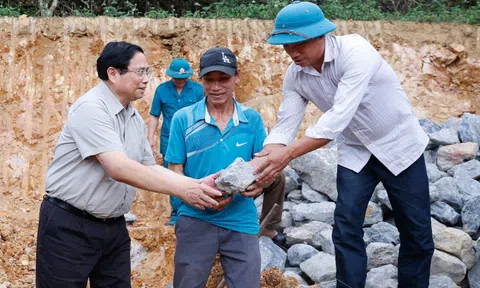 Thủ tướng Phạm Minh Chính: Cả nước chung tay để xóa nhà tạm, nhà dột nát trên cả nước trong năm 2025