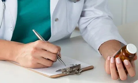 Bác sĩ y học dự phòng có được khám chữa bệnh BHYT?