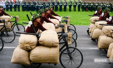 Tái hiện hình ảnh đoàn quân xe đạp thồ trong chiến dịch Điện Biên Phủ
