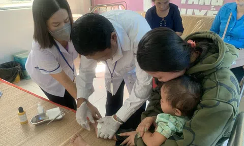 ‘Cú hích’ nâng cấp các trạm y tế xã