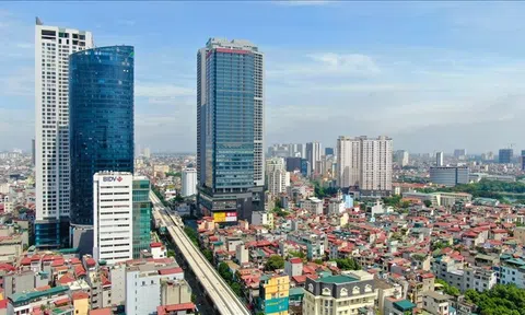 Tiền tìm 'nơi trú ẩn' ở bất động sản