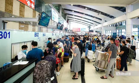 Bài toán "hạ nhiệt" giá vé máy bay dịp lễ