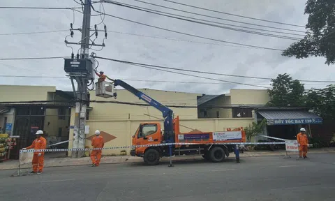 EVNHCMC bảo đảm cung cấp điện dịp lễ 30/4 và 1/5