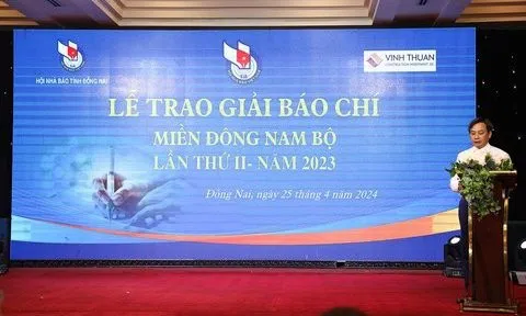 Tạp chí Đời sống và Pháp luật nhận giải Ba Báo chí miền Đông Nam bộ