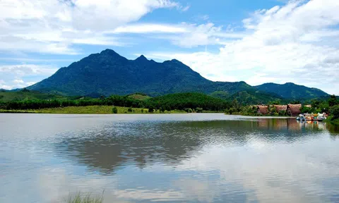 'Bỏ túi' những địa điểm du lịch hấp dẫn tại Hà Nội dịp 30/4 - 1/5