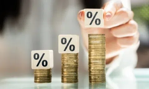 Loạt ngân hàng tham gia cuộc đua tăng lãi suất