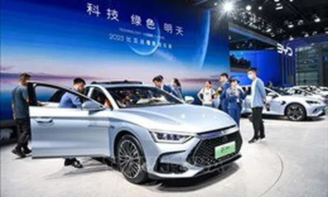 'Cuộc chiến sinh tồn' trên thị trường xe điện Trung Quốc