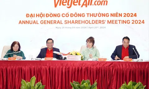 ĐHĐCĐ 2024 Vietjet (VJC): Doanh thu vận tải hàng không vượt 53,7 nghìn tỷ; Kế hoạch vận chuyển 27 triệu lượt khách năm 2024, chia cổ tức 25%