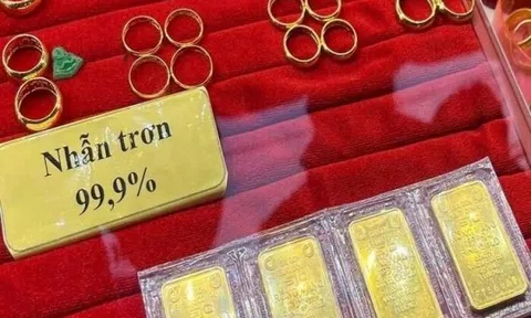 Giá vàng hôm nay 3/5/2024: Vàng nhẫn tiếp tục lao dốc, nhiều người lỗ nặng chỉ sau 3 ngày