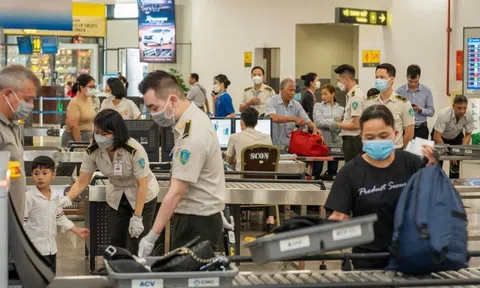 Cục Hàng không làm rõ 5 nguyên nhân khiến giá vé máy bay "đắt đỏ"