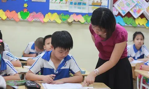 Tính phụ cấp thâm niên nhà giáo theo thời gian đóng BHXH?