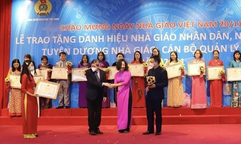 Sửa đổi thủ tục xét tặng danh hiệu “Nhà giáo nhân dân”