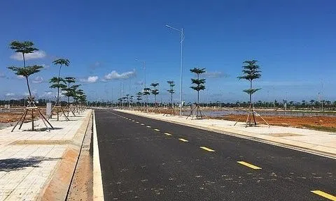 Giá chung cư chưa giảm, nhà đầu tư quay sang đất nền, nhà thấp tầng