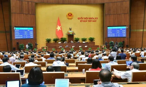 Quốc hội thông qua Luật Đường bộ