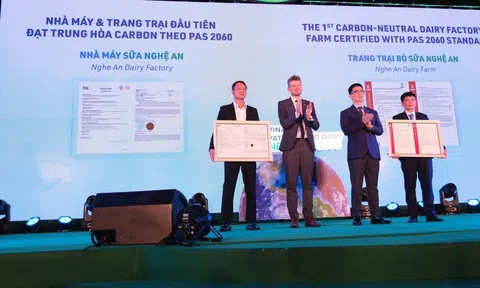 Tiên phong về Net Zero, Vinamilk được vinh danh tại giải thưởng doanh nghiệp trách nhiệm Châu Á