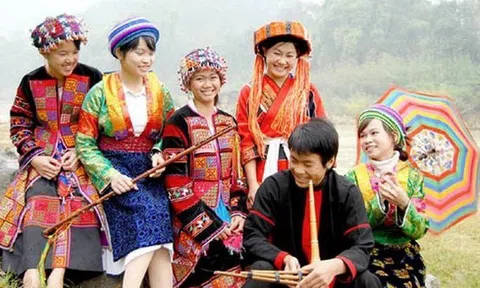 Triển lãm Đặc trưng văn hóa các dân tộc vùng Đông Bắc