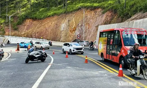 Lâm Đồng: Phân luồng giao thông để khắc phục tình trạng xói lở trên đèo Prenn