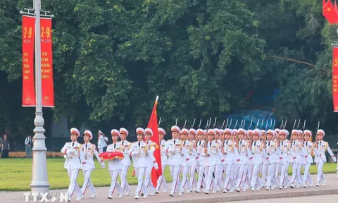 Nghi lễ thượng cờ mừng 79 năm Quốc khánh 2/9