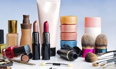 Mỹ phẩm giả tràn lan trên sàn thương mại điện tử - Bài 1: Nguy cơ tiềm ẩn cho sức khỏe người tiêu dùng