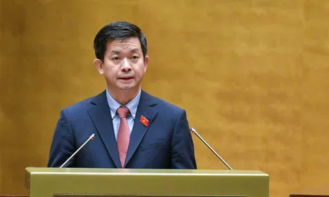 Cấm thuốc lá điện tử từ năm 2025