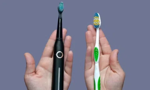 Hiệu quả của bàn chải đánh răng điện và thường