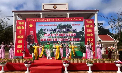 Lâm Đồng trồng 2.550 cây xanh kỷ niệm 135 năm Ngày sinh Chủ tịch Hồ Chí Minh