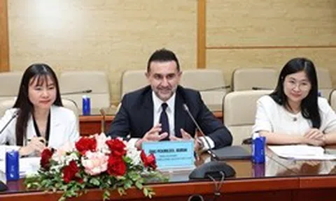 Sanofi đề xuất cơ chế tham chiếu đẩy nhanh tiến trình cấp phép thuốc mới tại Việt Nam