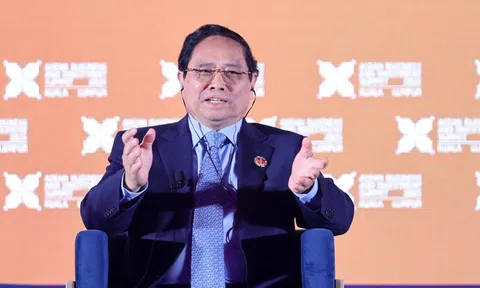 Thủ tướng: ASEAN là một gia đình, mỗi quốc gia mạnh lên là cả khối mạnh lên