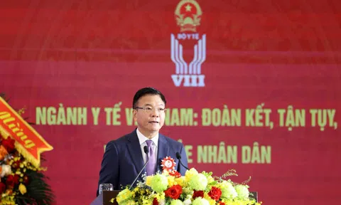 Phó Thủ tướng Lê Thành Long lưu ý 5 nội dung tại Đại hội Thi đua yêu nước ngành y tế