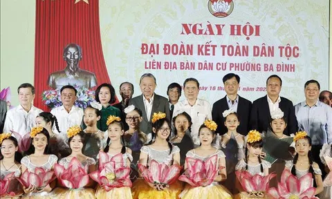 Tổng Bí thư Tô Lâm dự Ngày hội Đại đoàn kết dân tộc tại phường Ba Đình, Hà Nội