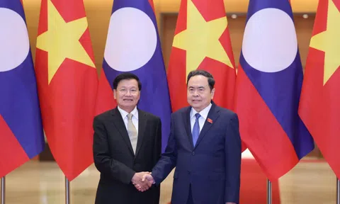 Chủ tịch Quốc hội Trần Thanh Mẫn hội kiến Tổng Bí thư, Chủ tịch nước Lào