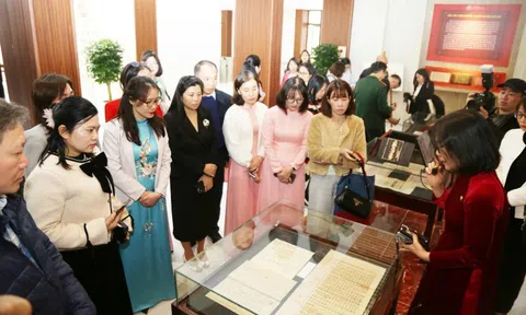 Ra mắt Không gian giới thiệu Di sản tư liệu thế giới và tài liệu lưu trữ quốc gia tiêu biểu