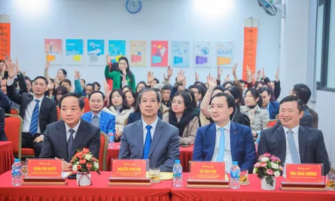 100% cử tri nhất trí tín nhiệm ông Trịnh Văn Quyết, Nguyễn Kim Sơn ứng cử ĐBQH