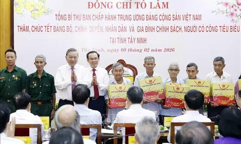 Tổng Bí thư Tô Lâm chúc Tết Đảng bộ, chính quyền, nhân dân Tây Ninh
