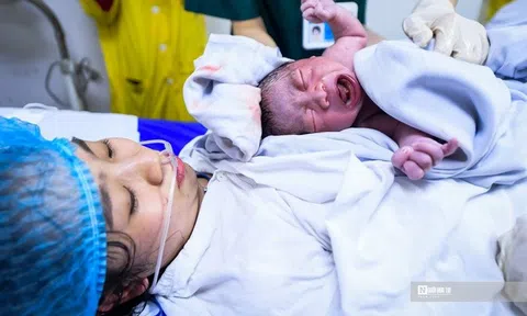 Bổ sung các chính sách hỗ trợ, khuyến khích các cặp vợ chồng sinh đủ hai con