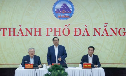 Thủ tướng: Khai thác tối đa tiềm năng khác biệt, cơ hội nổi trội, lợi thế cạnh tranh của Đà Nẵng sau hợp nhất