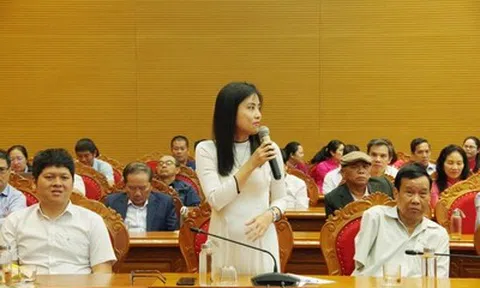 Chuyện nhặt ở một cuộc gặp mặt