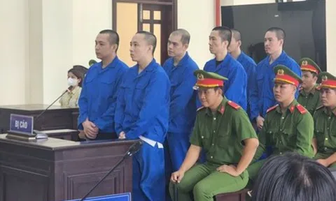 Con trai làm “nội gián”, dàn cảnh giả công an cướp gần 2,3 triệu USD của chính mẹ ruột