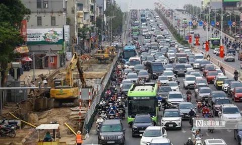 Hà Nội: Điều chỉnh giao thông tại nút giao Cổ Linh – Đàm Quang Trung