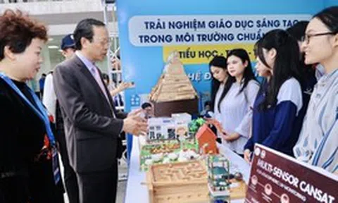 Học sinh Việt 'bứt tốc' trên đường đua nghiên cứu khoa học công nghệ