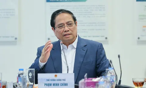 Thủ tướng: Thúc đẩy các giải pháp tạo thuận lợi cho việc vận chuyển xăng dầu qua eo biển Hormuz về Việt Nam