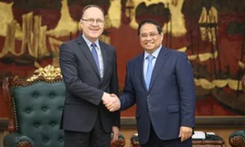 Thủ tướng Chính phủ Phạm Minh Chính làm việc với Đại sứ Nga