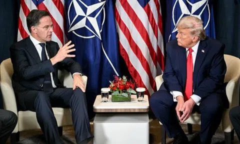 Tổng thư ký NATO xoa dịu ông Trump